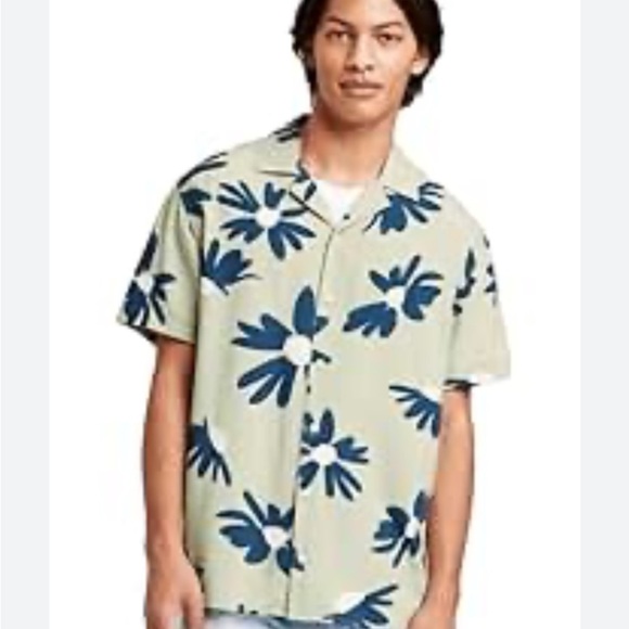Original Use Mens Short Sleeve Button Down
Camp Shirt Green Blue Floral - Picture 1 of 5
